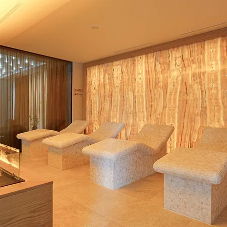 Complex Samelyon ホテル