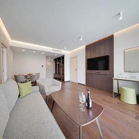 Complex Samelyon サモコフ