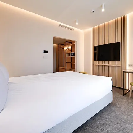 Отель Complex Samelyon 4*