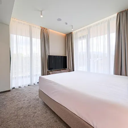 Отель Complex Samelyon 4*